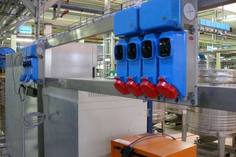 Danone, electrical system with TAIS boxes and sockets