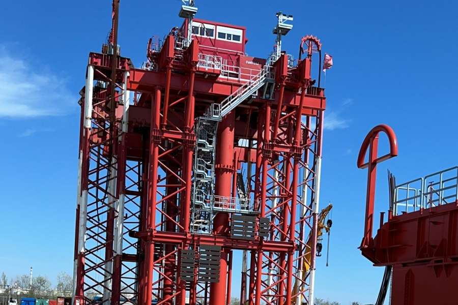 LAS PLATAFORMAS HIDRÁULICAS SE ALIMENTAN MEDIANTE ROTOR
