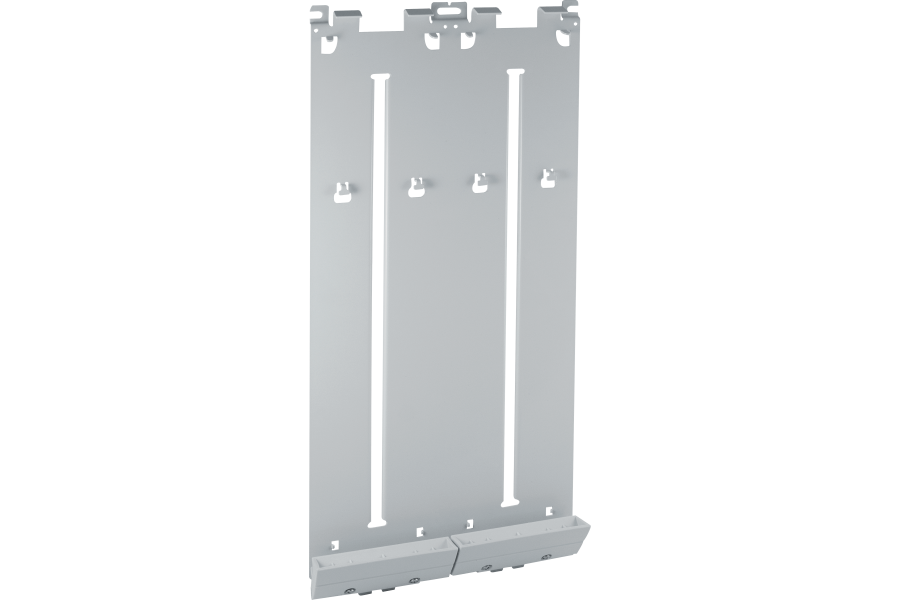 Mounting plates in steel with easy clipping for composition of socket boards