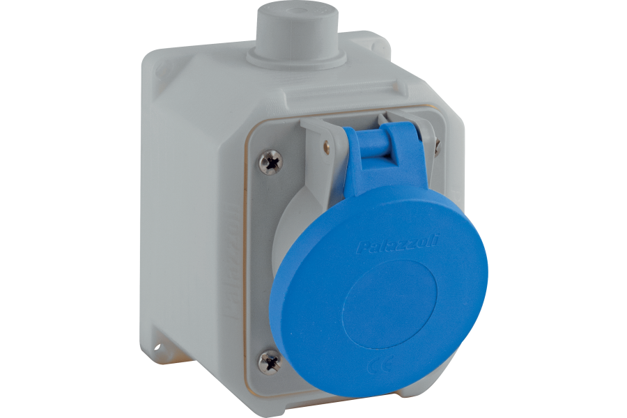 Wall mounted sockets 15° angled 50-60Hz IP44