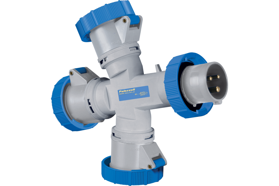 Multipliers with 3 outlets and 16A/32A industrial plug 50-60Hz IP67